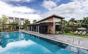 Cresco Hotel - Buriram Buriram